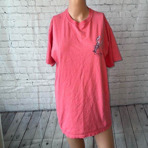 Comfort Colors Other - comfort colors red & blue camden life shirt size M